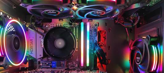 校園電腦軟硬件服務中心 技術支持的守護者